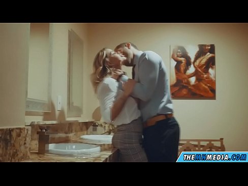 ❤️ Kad te prsata plavuša zavede u javnom zahodu ❤️ Ključe na hr.xywewl.top ❌️